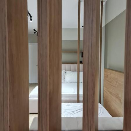 Tam Serviced Studio Apartment Myslym Shyri No1 Tirana Buitenkant foto